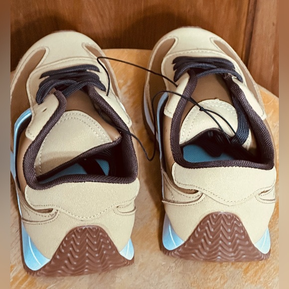 $10 TODAY ONLY!  Streetwear Society Brown/Mocha Sneakers 7 - Picture 6 of 8